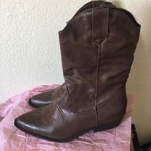 Dark brown cowgirl boots